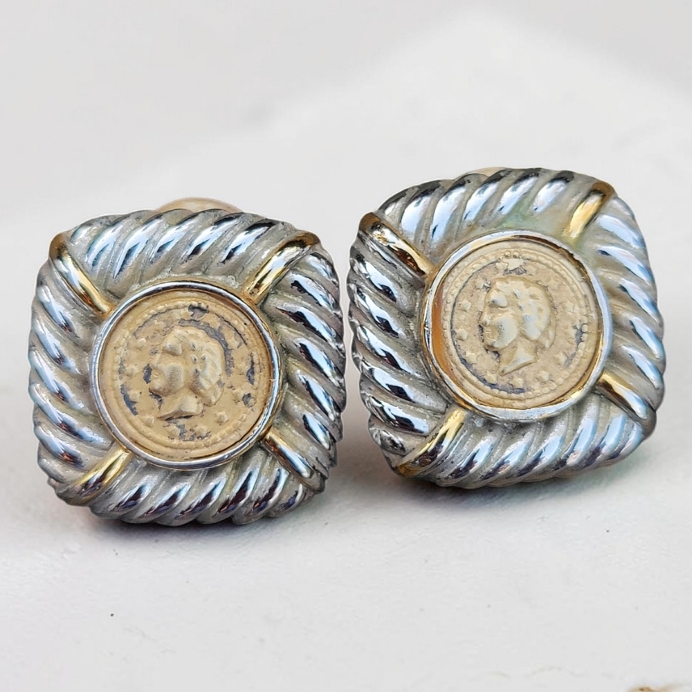 🪙Vintage Designer Silver And Gold Tone Coin Runway Earrings